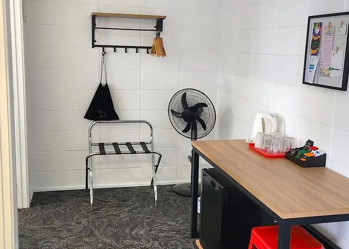 Urban Lounge Sleepery, Surestay Collection By Bw 4*