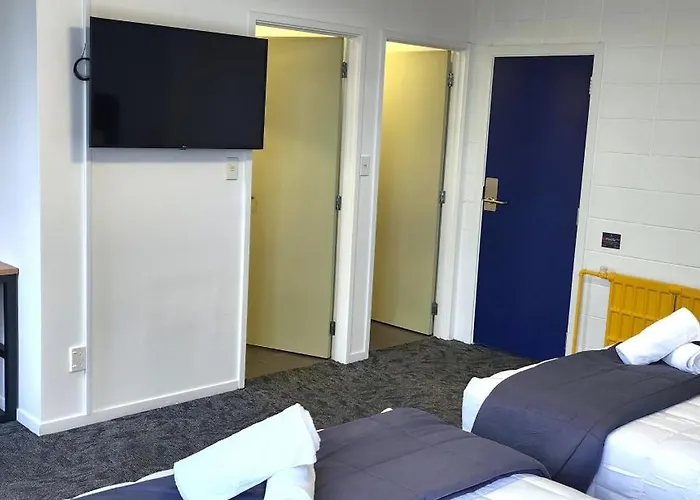 Hotel Urban Lounge Sleepery, Surestay Collection By Bw 4*